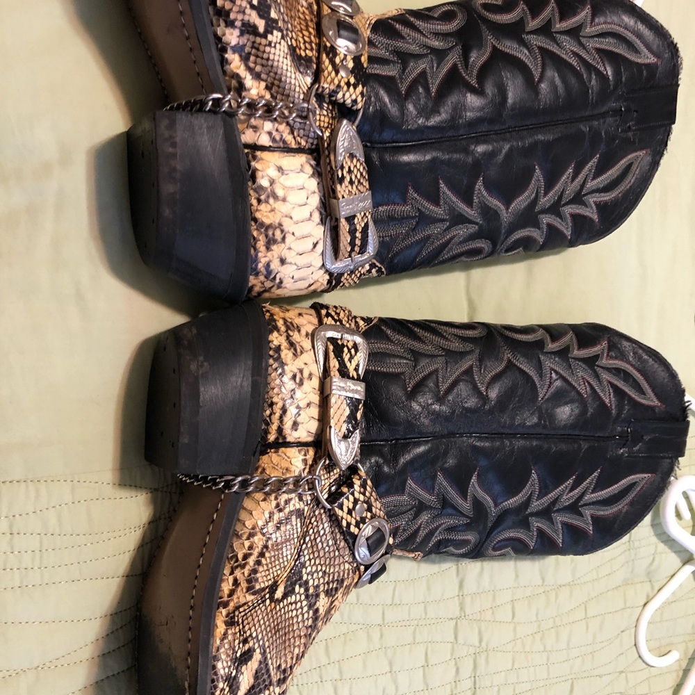 Leather and python skin cowboy boots